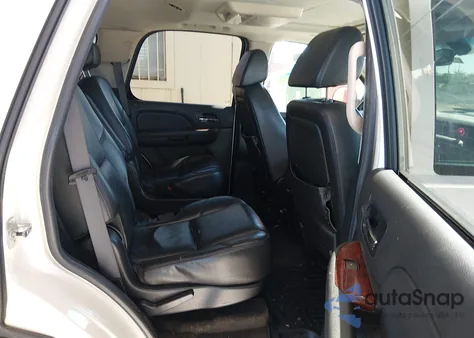 2009 Chevrolet Tahoe Ltz z USA, uszkodzony, nr VIN 1GNFK33099R167801